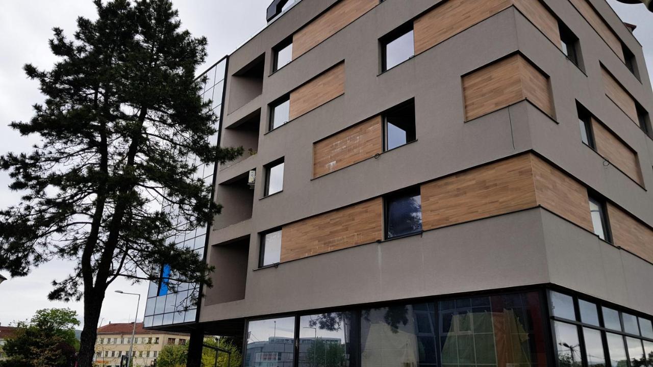 Victory Apartment Nikšić Eksteriør bilde